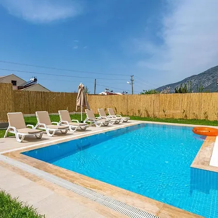 Lina Oeluedeniz/fethiye Otel 3*