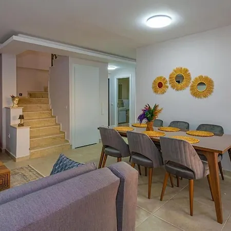 Otel Lina Oeluedeniz/fethiye